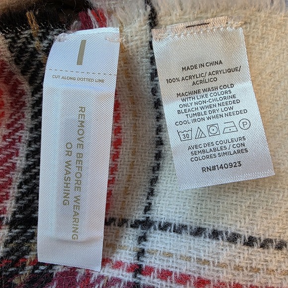 LOFT Women's Plaid Wrap M/L Red‎ Black White Poncho Sweater Cardigan Fringe NWT - Picture 7 of 7